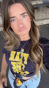 Lily Nickerson's Instagram, Twitter & Facebook