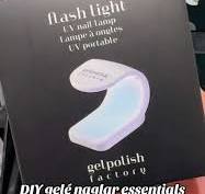 Hitta dina DIY gelé naglar essentials hos NORMAL Sverige