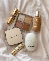 Beauty Aesthetic Products Looks Makeup In 2020 Aesthetic Makeup Chanel Makeup Luxury Makeup