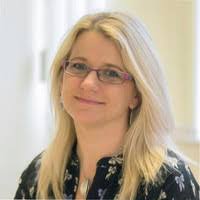 4 "Esther Putman" profiles