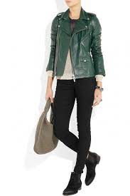 Il a été inventé en 1928 en ajoutant des revers pointus et des fermetures éclair au blouson classique. Comment Porter Une Veste En Cuir Vert Suede Chelsea Boots Brogues Style Chelsea Boots