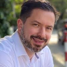 Patrick Neumann's Instagram, Twitter & Facebook