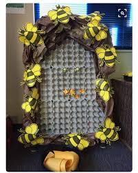 Aaarı vız vız vız aarı vız vız vız arıııı vız vız vızz diye bağırır. 170 Begenme 1 Yorum Instagram 39 Da Basak Ogretmen Okuloncesi Cilginlik Quot Ari Viz Viz Viz Pint Bee Crafts Arts And Crafts For Kids Bee Activities