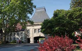 06.04.2016 100th minitracetm zyklotron at the university mainz in the end of 2015, the 100th ge minitrace tm cyclotron was delivered to the institute of nuclear chemistry at the university of mainz in germany and was nicknamed lise meitner in honor of the austrian physicist of the same name. Johannes Gutenberg University Mainz Jgu Wiesbaden Germany Apply Prices Reviews Smapse