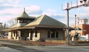 Kirkwood Mo Near Train Station Farmer S Market Railroad Station Travel Fun Missouri