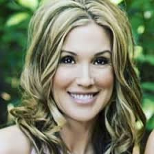 Heidi Hinz (hhprnails805)