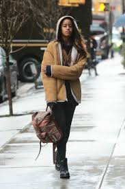 He didn't mention a height for sasha, 9, and there aren't recent pictures so it's anyone's guess at this point. Malia Ann Obama Height Weight Age Boyfriend Family Facts Biography