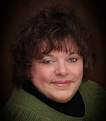 Faculty, Staff Honored With Annual Awards