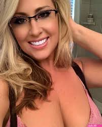 Ocean Marie Sault Porn - Scandalous Nudes Photos