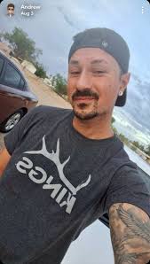 This is my new shirt, how is it, friends, please tell me your opinion in  the comments.