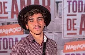 Mabel calzolari, atriz que esteve no elenco da novela 'orgulho e paixão' (tv globo), revelou a cicatriz gigantesca que tem nas costas. Nasce O Primeiro Filho De Joao Fernandes O Tadeu De Malhacao