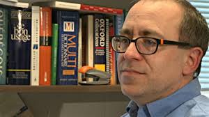 Les médias sociaux nuisent-ils à la qualité de la langue?