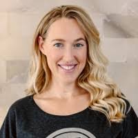 Amanda Lightcap's Instagram, Twitter & Facebook