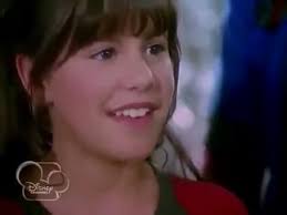 Who is Jamie Renée Smith dating? Jamie Renée Smith boyfriend, husband