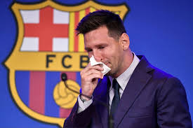 Guardiola en 2008 se cargó a ronaldinho, deco y motta y no fue porque les faltara calidad sino porque apostó por la implicación y la juventud. Qmg Kdllqmwm6m