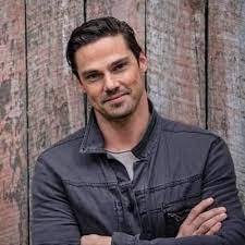See more ideas about jay ryan, jay, jay bunyan. Jay Ryan Bio Age Net Worth Height In Relation Nationality Body Measurement Career