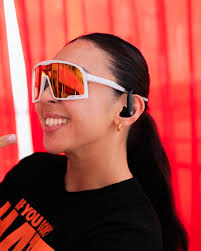 Pow! DJ Whoo Kid toasts to the good life with Selita Banks behind the ones  and twos!