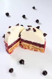 Entremet A La Saveur Jasmin Mure Cassis Une Douceur Revitalisante Dessert With The Flavor Jasmine Flowers Blackberry Blackcurrant R
