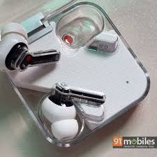 They are fully transparent and have that geeky tech design meets style look to them. Mu0ckqs7yc31um