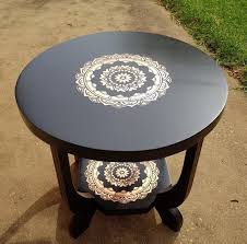 Remove the glass, if it has any, and use paint/stain remover to strip the old finish off. Coffee Table Gets A Bronze Leaf Makeover Unique Creations By Anita