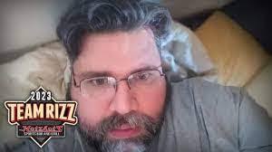 Chris Guile's Instagram, Twitter & Facebook