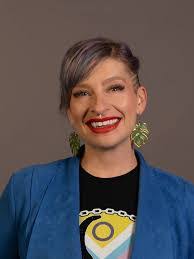 Mallory Bishop's Instagram, Twitter & Facebook