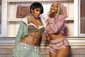Ariana grande, doja cat, megan thee stallion. Saweetie Gemeinsam Sind Saweetie Und Doja Cat Unschlagbar Denn Dafur Ist Ein Best Friend Da Warner Music Germany