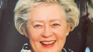 Obituary: Local philanthropist Sandy Sewell helped fund Hoag Hospital  Cancer Center