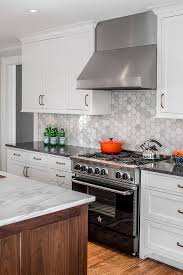 If you've shied away from white for fear of staining, or maintaining its pristine shine, worry no more. 35 Quartz Kitchen Countertops Ideas With Pros And Cons Digsdigs
