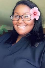 Gaynell Thomas's Instagram, Twitter & Facebook