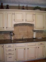 Here we'll detail different applications of glaze that you can choose from for your choose from hundreds of countertop colors and designs for your kitchen. Kitchen Cabinet Redo Antique White Kitchen Antique White Kitchen Cabinets Kitchen Cabinet Colors