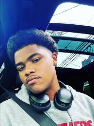 Angel Green (@slitz_blade)