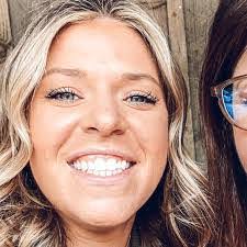 Kelsey Layman's Instagram, Twitter & Facebook