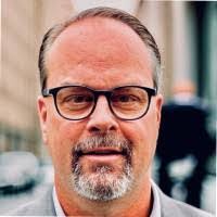 Martin Finney's Instagram, Twitter & Facebook