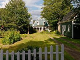 2800 sqft home for sale in queen street digby nova scotia for sale at 249 000 00 87 queen street queen street annapolis valle old house dreams house digby