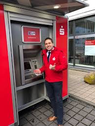 Ab Sofort Gibt Es Wieder Bargeld Bei Braunschweigische Landessparkasse Facebook