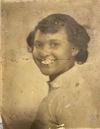 Request for photo edit of family picture