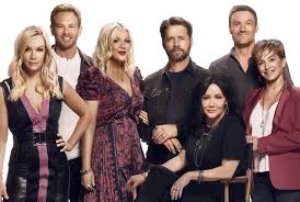 Annie's date turns into a trip to san francisco, where she tries to impress her crush while still making curfew. Bh90210 Cast Explains Why The New 90210 Isn T A Typical Reboot Los Angeles Times