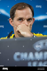 Borussia dortmund benfica lisbon hi-res stock photography and images