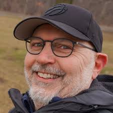 Eric Philpott's Instagram, Twitter & Facebook