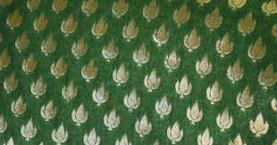 Olive Green Et Pure Gold Silk Fabric Remnant Fabric Remnants Green And Gold Silk Fabric