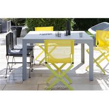 La table carrée de salle à manger chêne massif adelita : Grande Table De Jardin Design Carree 130x130cm Zef Sur Vue Jardin Com