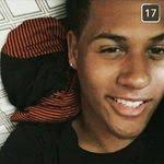 Devon Gomes's Instagram, Twitter & Facebook