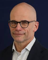 Daniel Brama's Instagram, Twitter & Facebook