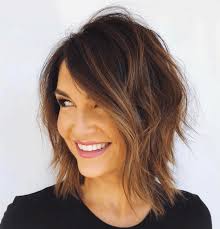 When hair is completely dry, apply a small amount of wax or moulding cream on the ends to create definition on the wispy bits. Textured Vs Layered Bob Read This To Learn The Difference Behindthechair Com