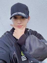 Minhyuk 250205 Seoul Fashion Week