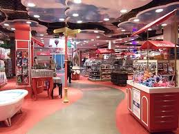 2 1297068827 Hamleys The Biggest Toy Store On Earth Jpg 550 413 Toy Store Design Toy Store Kids Retail Stores