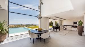 Our modern villa interior and exterior villa design dubai play an important role to provide the structural density. Spectacular 6 Bedroom Contemporary Villa With Amazing Panoramic Views On Golf And Mediterranean Alqueria 27 Essenza Living