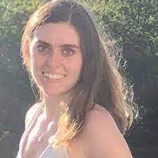 Renee Burress's Instagram, Twitter & Facebook