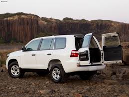 Explore the 2012 toyota land cruiser range. Toyota Land Cruiser 200 Turbo Diesel Gx Wagon Au Spec Vdj200 2012 Pictures 2048x1536